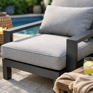 outdoor metal chairs